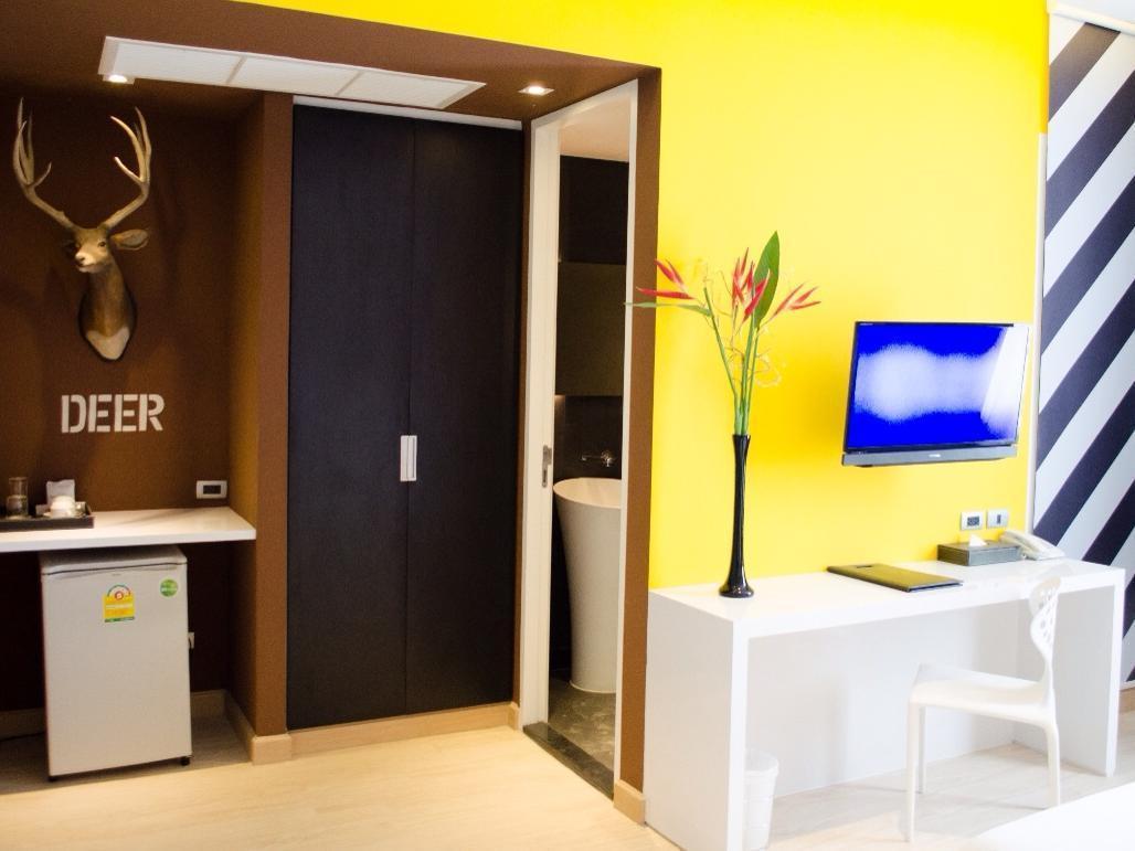 Beat Hotel Бангкок Екстер'єр фото